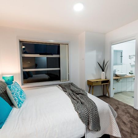 Ulverstone River Edge Holidayapartments Room photo