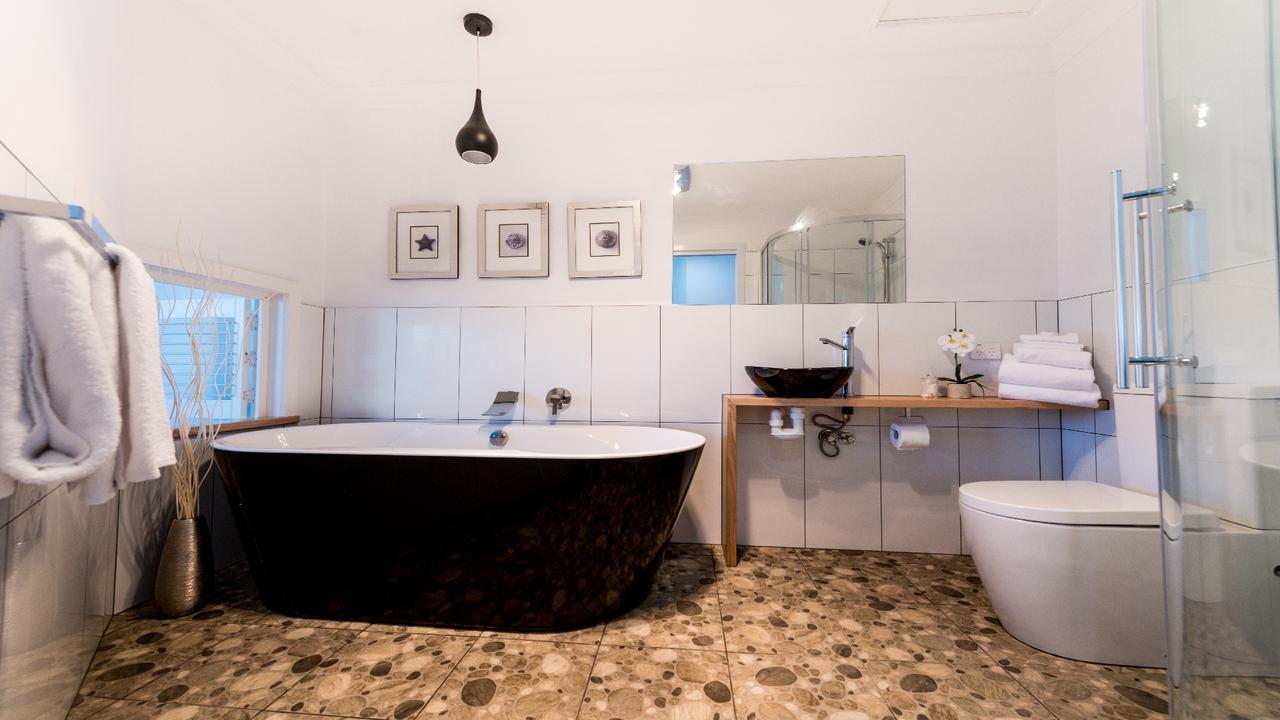Ulverstone River Edge Holidayapartments Exterior photo